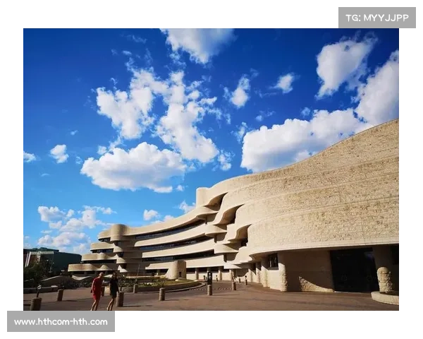 加拿大原住民棒球博物馆开幕 鹿皮手套成珍贵历史遗物展示核心