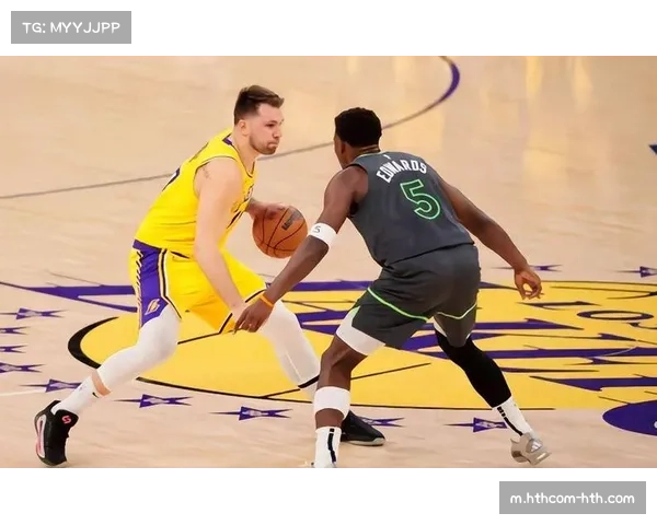 湖人半场领先森林狼 东契奇状态火热贡献突出